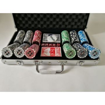 Set poker cu 300 chips-uri ABS 11,5g model ULTIMATE si servieta din aluminiu