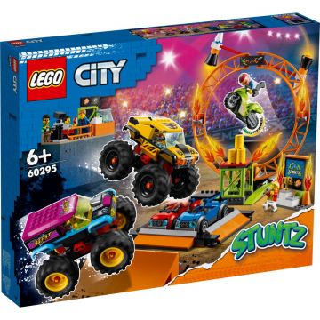 LEGO® City Stuntz - Arena de cascadorii (60295)