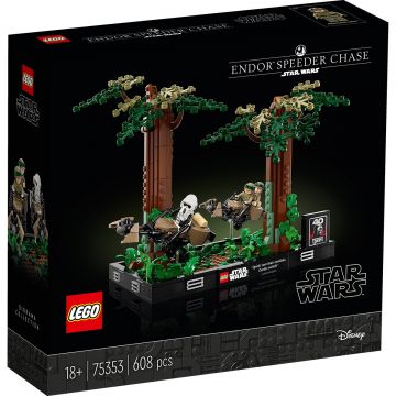 LEGO® Star Wars - Diorama Urmarire cu speederul pe Endor™ (75353)