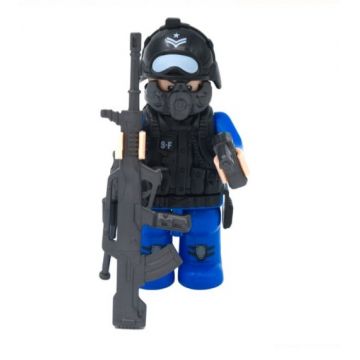 Figurina Politist cu accesorii incluse, Plastic,9 cm