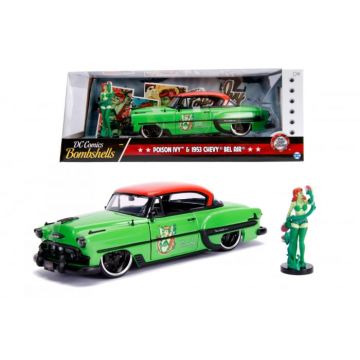 DC Comics Bombshells 1953 Chevy Ivy 1:24