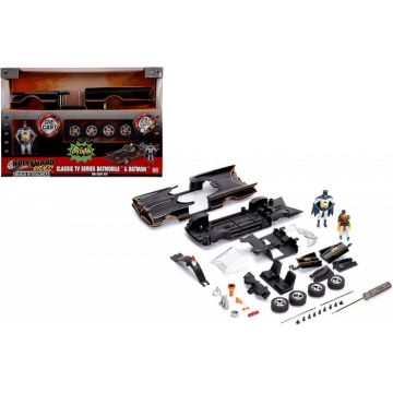 Masinuta batman build and collect scara 1 la 24