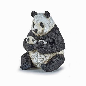 PAPO - Figurina Urs Panda sezand cu Pui in Brate