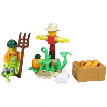 LEGO® Lego City, Gradina fermei si sperietoare de ciori 30590, 34 piese