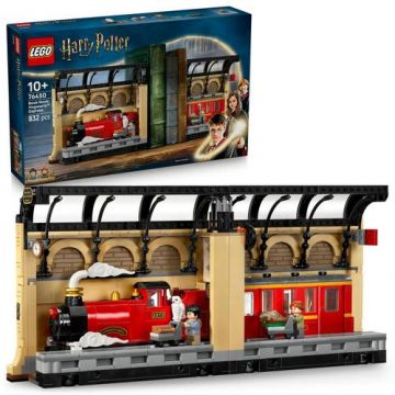 LEGO® Harry Potter™ - Coltul cu carti: Expresul Hogwarts™ 76450, 832 piese