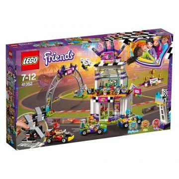LEGO® Friends 41352, Ziua cea mare a cursei, 648 piese