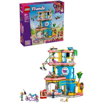 LEGO® LEGO® Friends - Clubul prietenilor din orasul Heartlake 42689, 794 piese