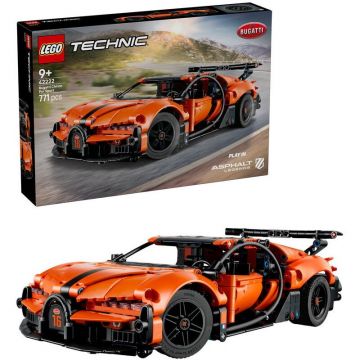 LEGO® LEGO® Technic - Hipermasina Bugatti Chiron Pur Sport 42222, 771 piese
