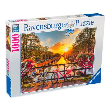 Puzzle Ravensburger din 1000 de piese - Apus peste Amsterdam