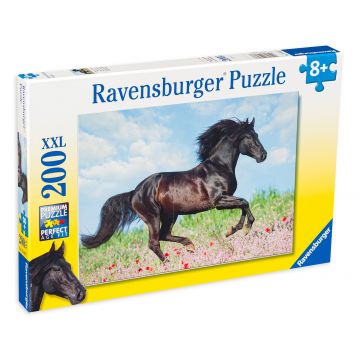 Puzzle Ravensburger din 200 XXL de piese - Cal negru