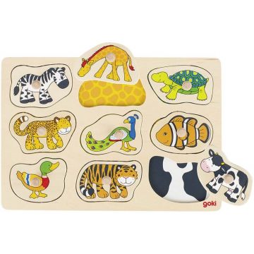 Puzzle din lemn cu manere Goki - Decoratiuni, cu modele ascunse