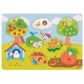 Puzzle din lemn Goki - In gradina, cu fond