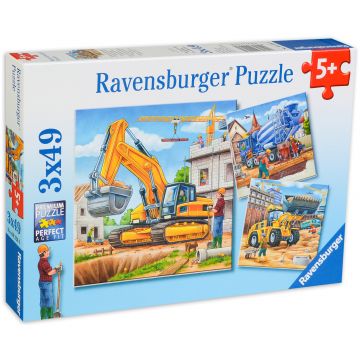 Puzzle Ravensburger din 3 x 49 de piese - Utilaje pentru constructii