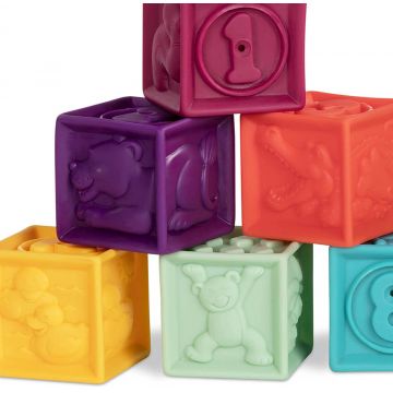 Set de joaca Battat - Cuburi cu cifre, animale si forme