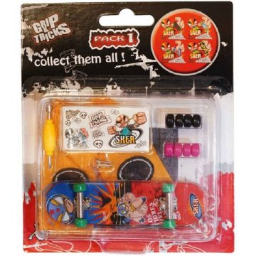 Jucarie pentru degete  Grip&Trick - Skateboard, rosie-albastra