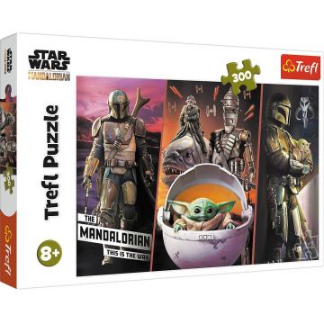 Puzzle Trefl din 300 de piese - Bebelusul misterios Yoda