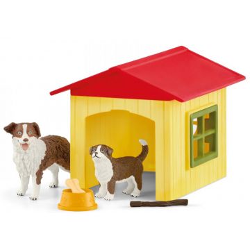Set de joc Schleich Farm World - Casuta galbena pentru caini