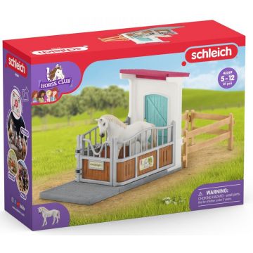 Set de joc Schleich Horse Club - Boxa deschisa pentru cai