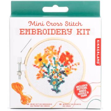 Mini kit de broderie Kikkerland - Buchet