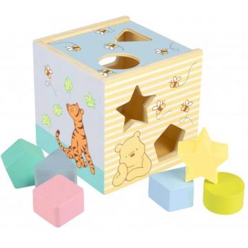 Sortator de lemn  Orange Tree Toys - Winnie the Pooh, cu forme colorate