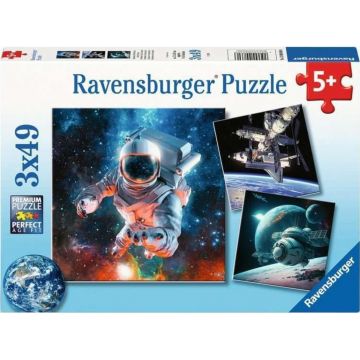 Puzzle pentru copii  Ravensburger 3 x 49 piese - Spațiul cosmic
