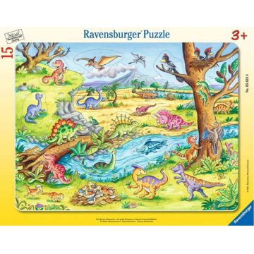 Puzzle pentru copii Ravensburger  din 15 piese - Mici dinozauri