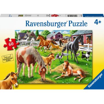 Puzzle pentru copii Ravensburger  din 60 piese - Cai fericiți