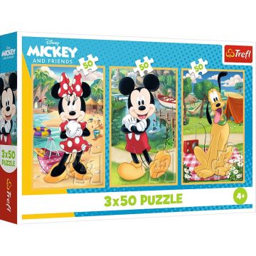 Puzzle pentru copii Trefl din 3 x 50 piese - Vacanță lui Mickey Mouse