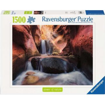 Puzzle Ravensburger  din  1500 piese - Cascadă Red Canyon