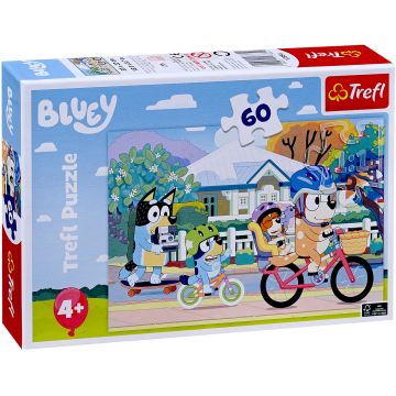 Puzzle Trefl din 60 piese - Momentele fericite ale lui Bluey