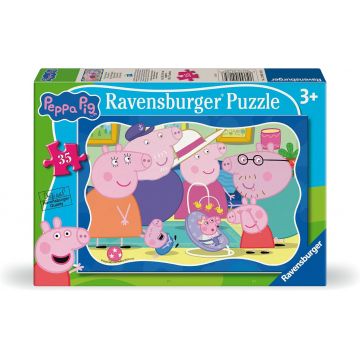 Puzzle pentru copii Ravensburger din 35 piese -Un nou membru în familia Peppa Pig