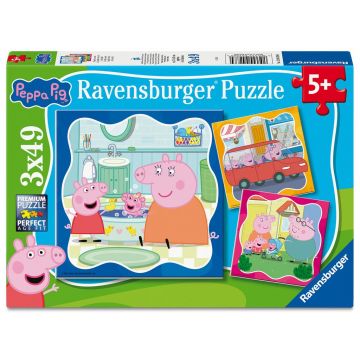 Puzzle Ravensburger din 3 х 49 piese - Purcelușa Peppa