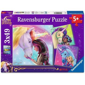 Puzzle Ravensburger din 3 x 49 piese - Academia Unicornilor