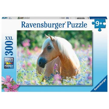 Puzzle Ravensburger din 300 XXL piese - Cal pe pajiște