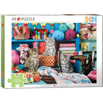 Puzzle Eurographics din 48 piese - Pisicuțe în atelierul de croitorie