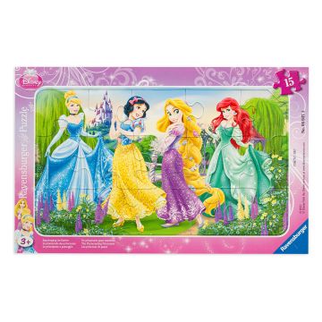 Puzzle Ravensburger din 15 de piese - Printesele Disney