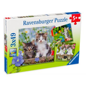 Puzzle Ravensburger din 3 x 49 de piese - Pisicute