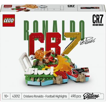 Constructor LEGO Football - Accente de fotbal: Cristiano Ronaldo (43012)