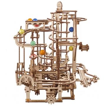 Puzzle 3D din lemn Ugears din 266 piese - Pistă spirală pentru bile de marmură