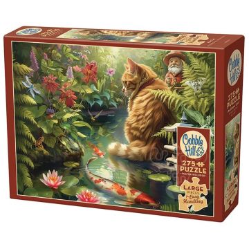 Puzzle Cobble Hill din 275 piese - Pisică lângă un iaz cu pești koi