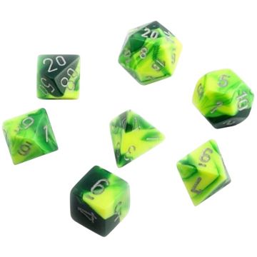 Set de zaruri  Chessex Gemini Green-Yellow/Silver Polyhedral (7 buc.)