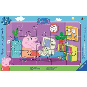 Puzzle pentru copii Ravensburger 15 piese - Peppa Pig la computer