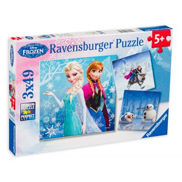 Puzzle Ravensburger din 3 x 49 de piese - Regatul de gheata